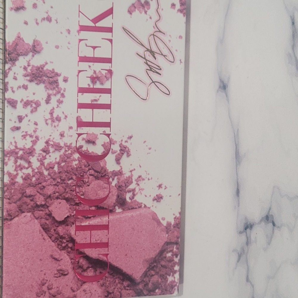 Blush Palette Scott Barnes Chic Cheek Palette